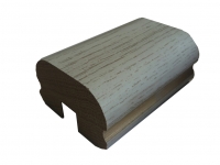 Поручень деревянный профильный (дуб) ширина-70 мм высота 42 мм